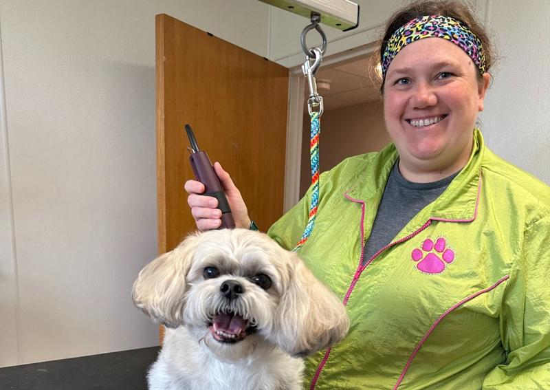 Carousel Slide 7: Learn more about pet grooming at Parkside >>